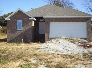 6090 Clay Ave, Springdale, AR 72762