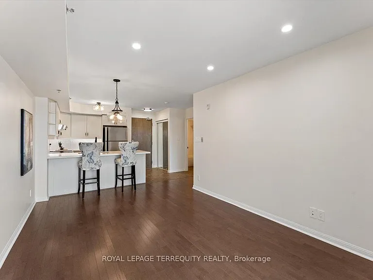 3070 Rotary Way #402 — Photo 28