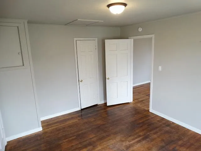2229 Baltimore Ave — Photo 5