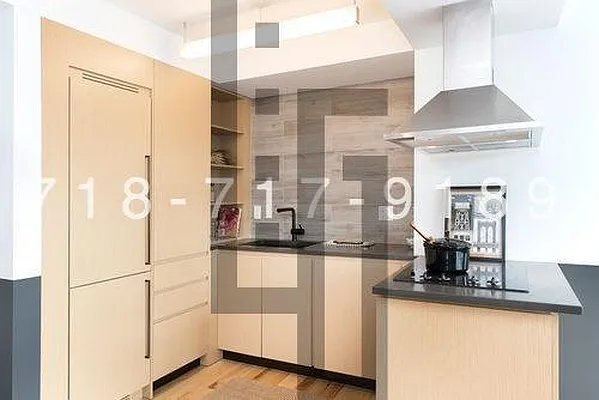 Rented by Loom Group | media 27