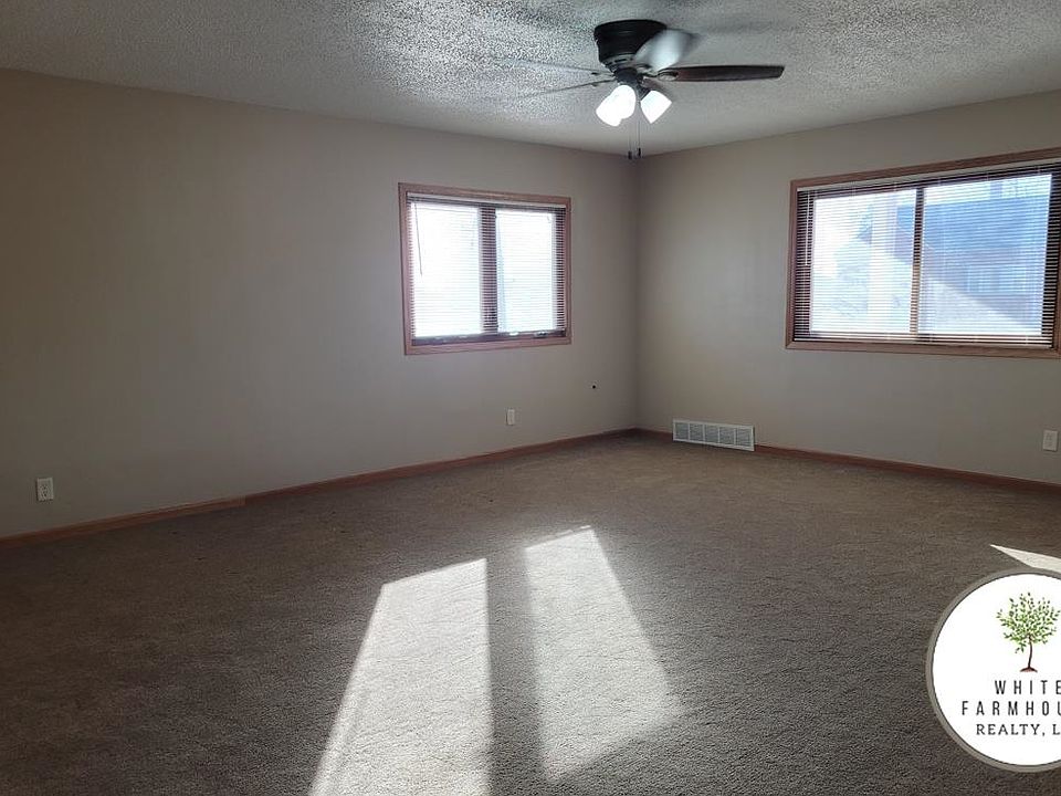 912 12th St, Wisner, NE 68791 Zillow