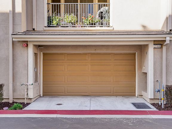 4th image of 2701 Urbino Ct