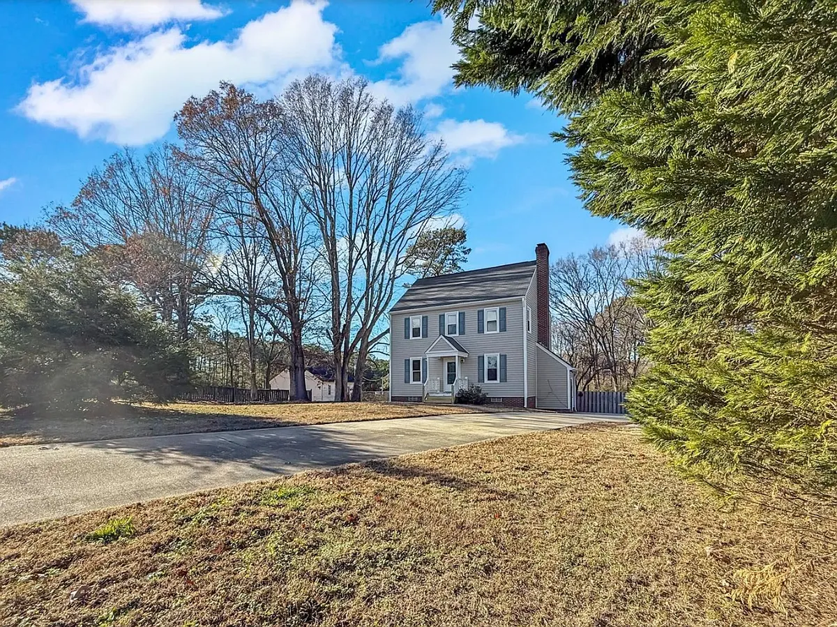 Building Photo - 1000 Hornbuckle Ct