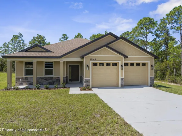 16143 Penn State Rd, Weeki Wachee, FL 34614