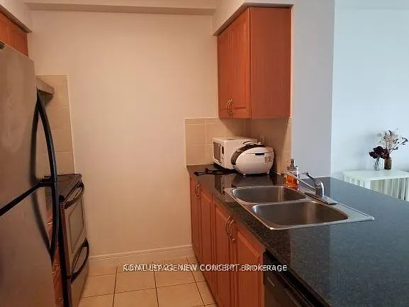 35 Bales Ave #1612 — Photo 9