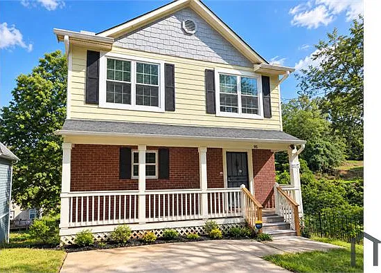 3 bed, 1650 sqft, $2,300 — Photo 3