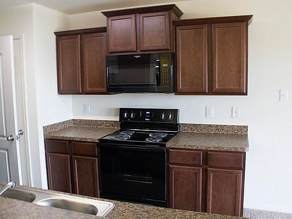 2nd image of 2722 Regatta Ln