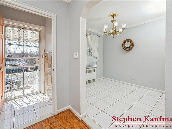 4th image of 412 Calhoun Ave #1
