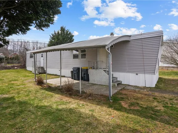 3 South Dr, Portsmouth, RI 02871