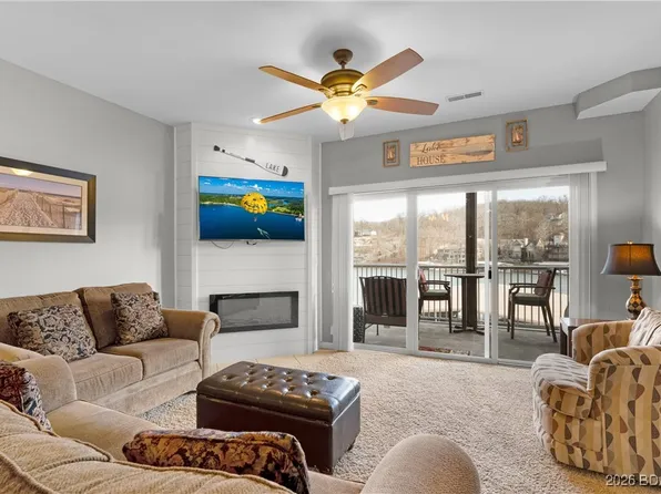 166 Oak Harbor Dr #2B, Camdenton, MO 65020