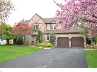 1959 Armstrong Dr, Lansdale, PA 19446