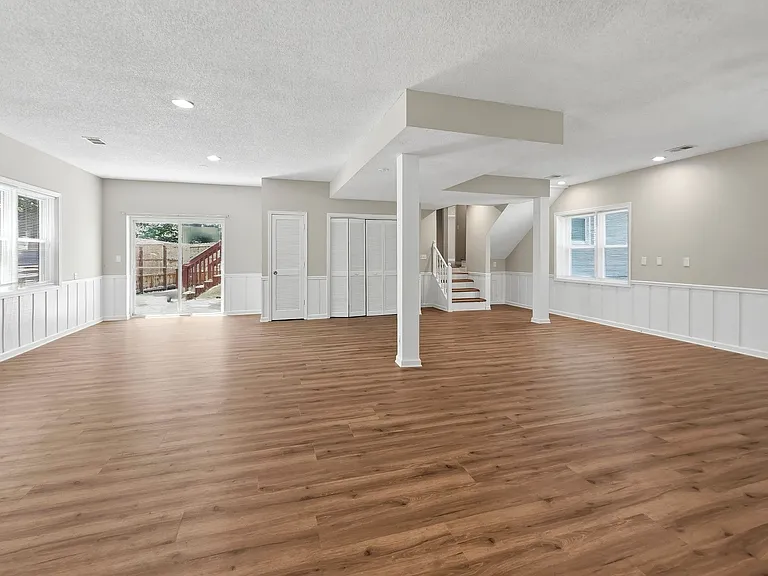 5949 James Rd — Photo 23