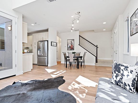 3rd image of 753 Brewster Ave