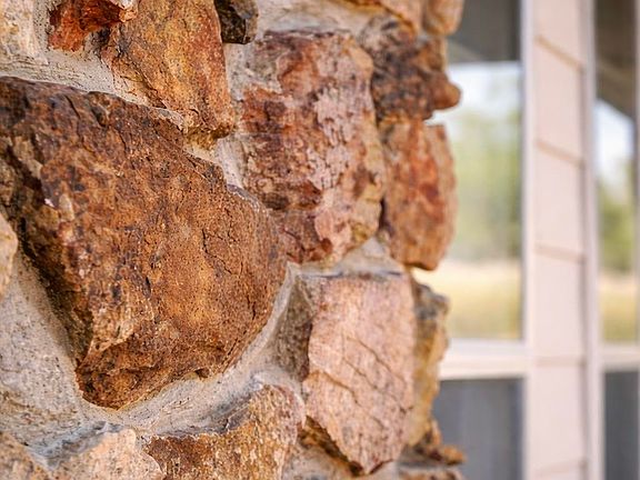 5th image of 29 Compass Point