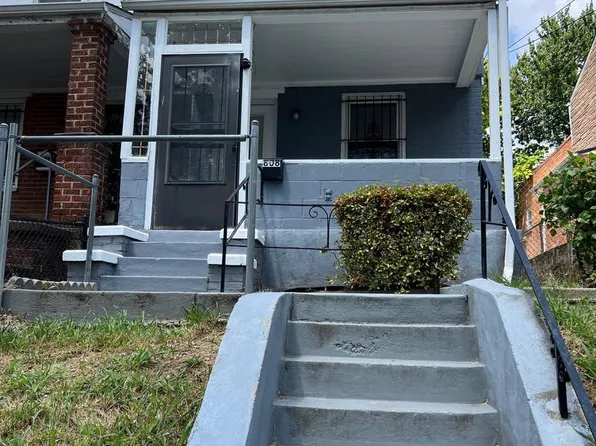808 Division Ave NE, Washington, DC 20019