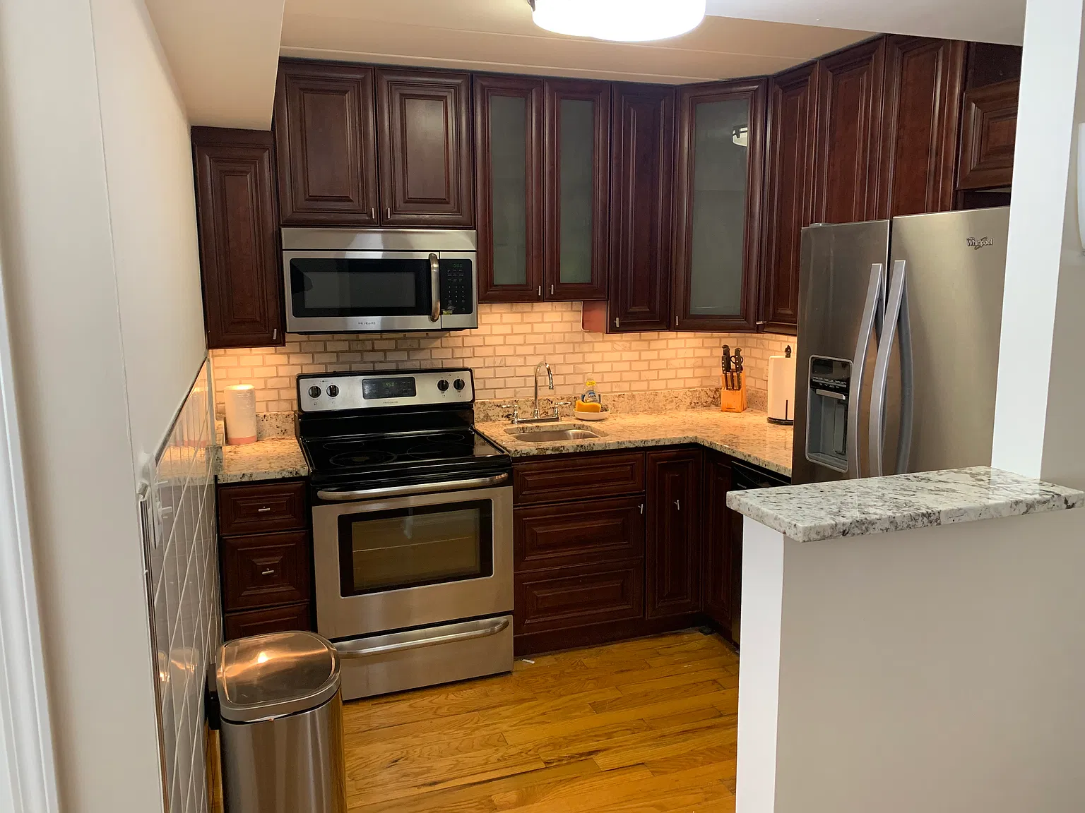 1 bed, 800 sqft, $1,500 — Photo 2