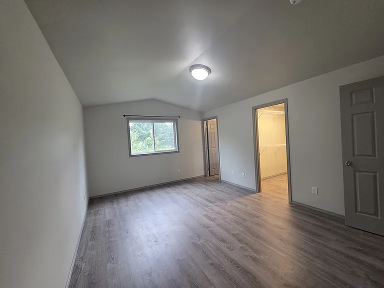 4573 148th St NE — Photo 7