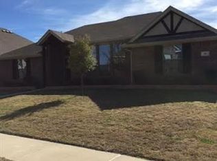 701 Locustberry Dr, Red Oak, TX 75154