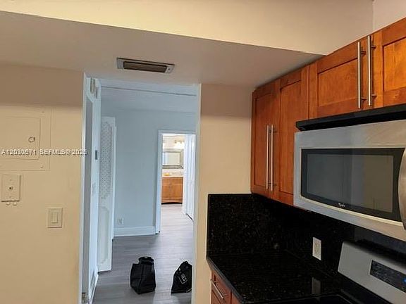 5th image of 3301 N Country Club Dr APT 407