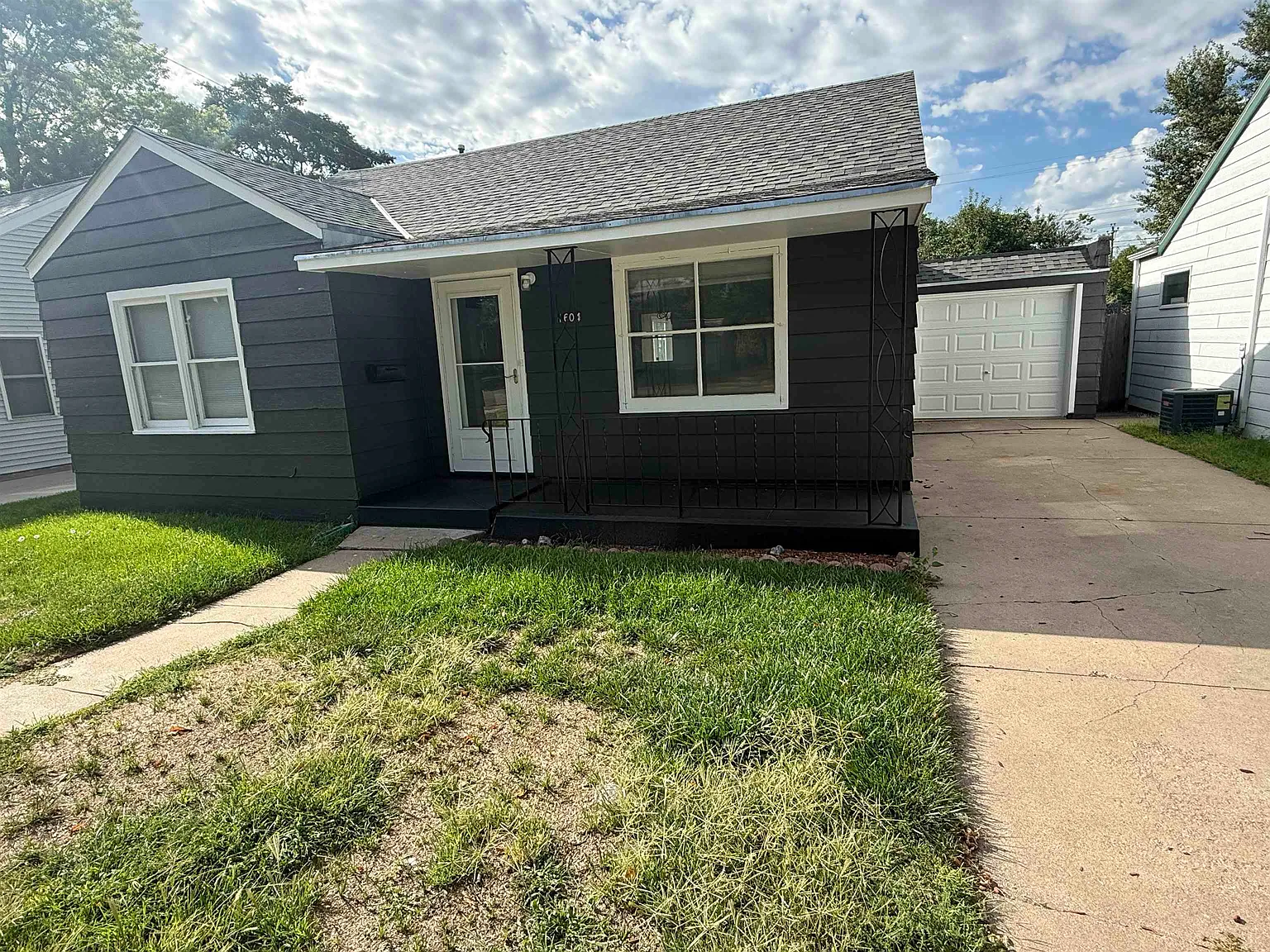 1 bed, 1043 sqft, $1,500 — Photo 1
