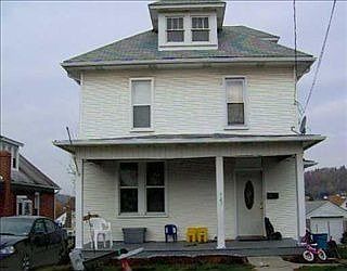 1st image of 427 Guy St
