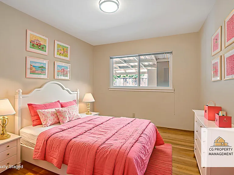 729 Hickory Way — Photo 11