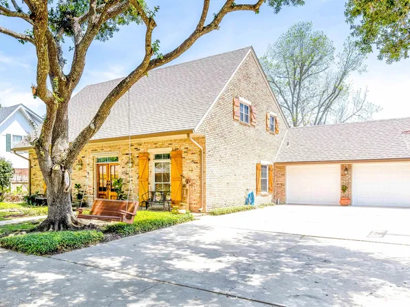 307 Lynwood Dr, Houma, LA 70360