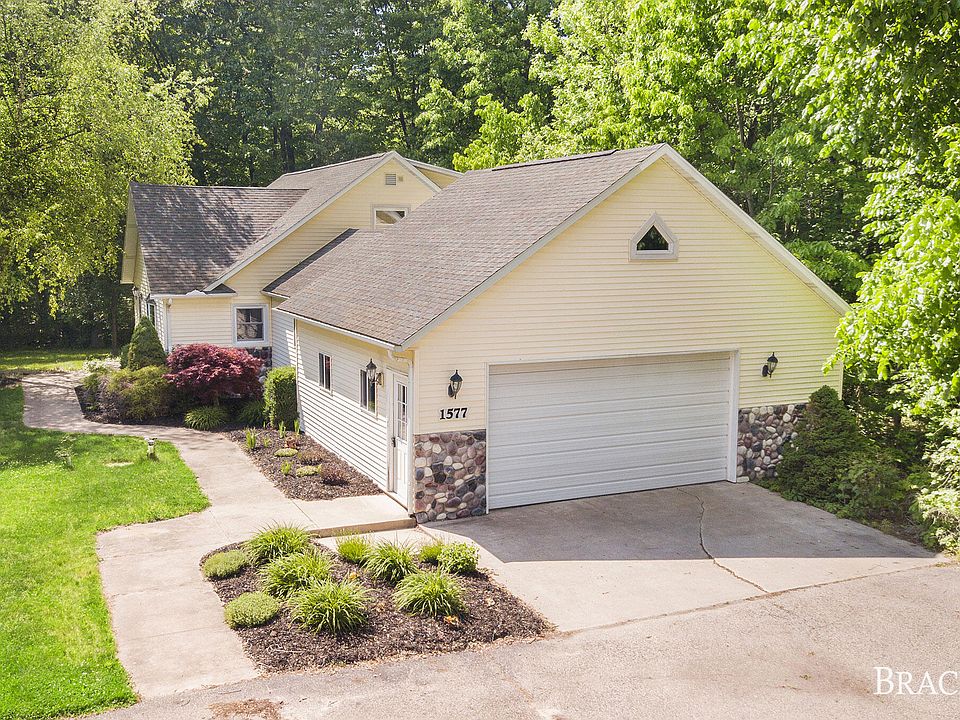 1577 Leffingwell Ave NE, Grand Rapids, MI 49525 Zillow