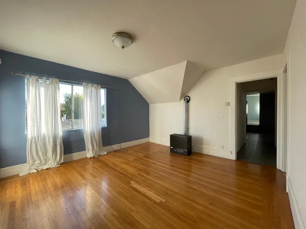1230 Burnett St, Berkeley, CA 94702