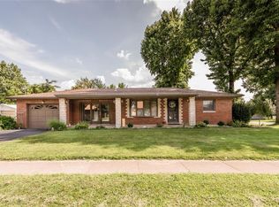 502 Walnut St, Alhambra, IL 62001