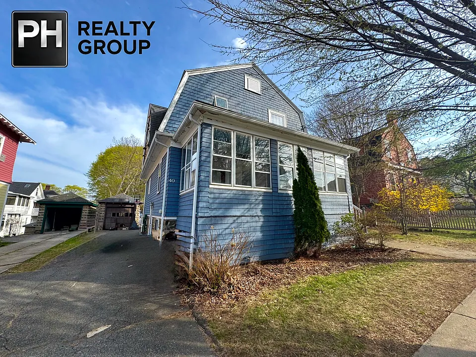 40 Highland Ave