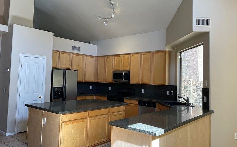 729 E Irma Ln, Phoenix, AZ 85024 | Zillow