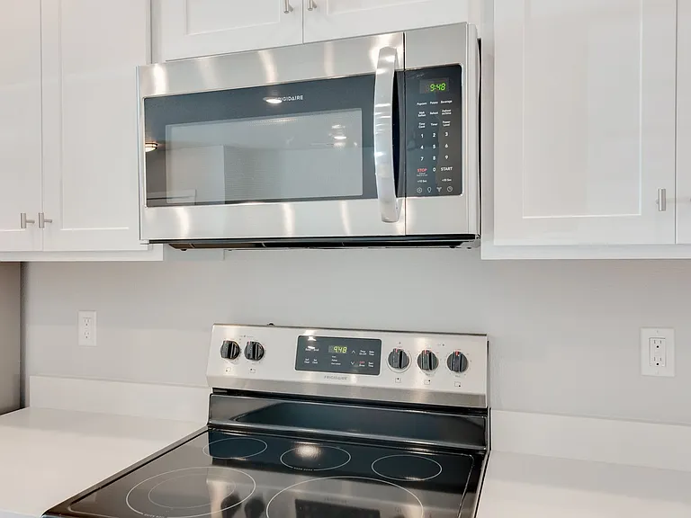 332 S Baraya Way — Photo 11