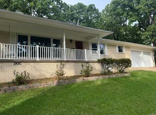 3731 Lakeshore Dr, N Little Rock, AR 72116