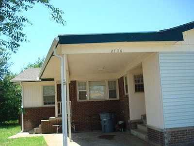 1st image of 2706 NW Denver Ave