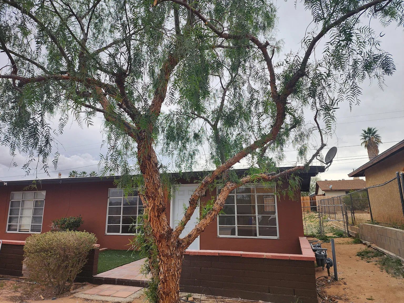 6024 Baileya Ave — Photo 2