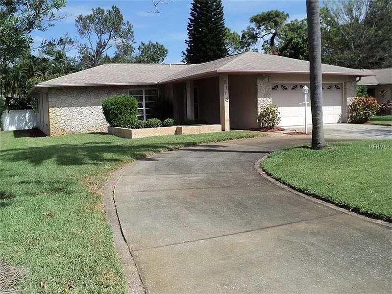 1st image of 2118 Bramblewood Dr N