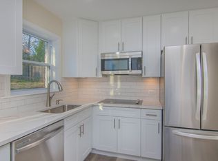 14 N Montague St, Arlington, VA 22203