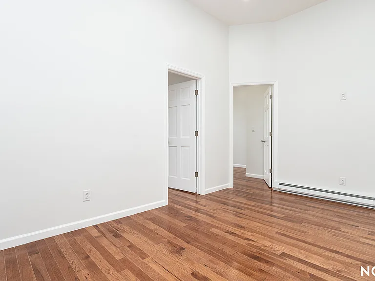 1869 Greene Ave #2 — Photo 12