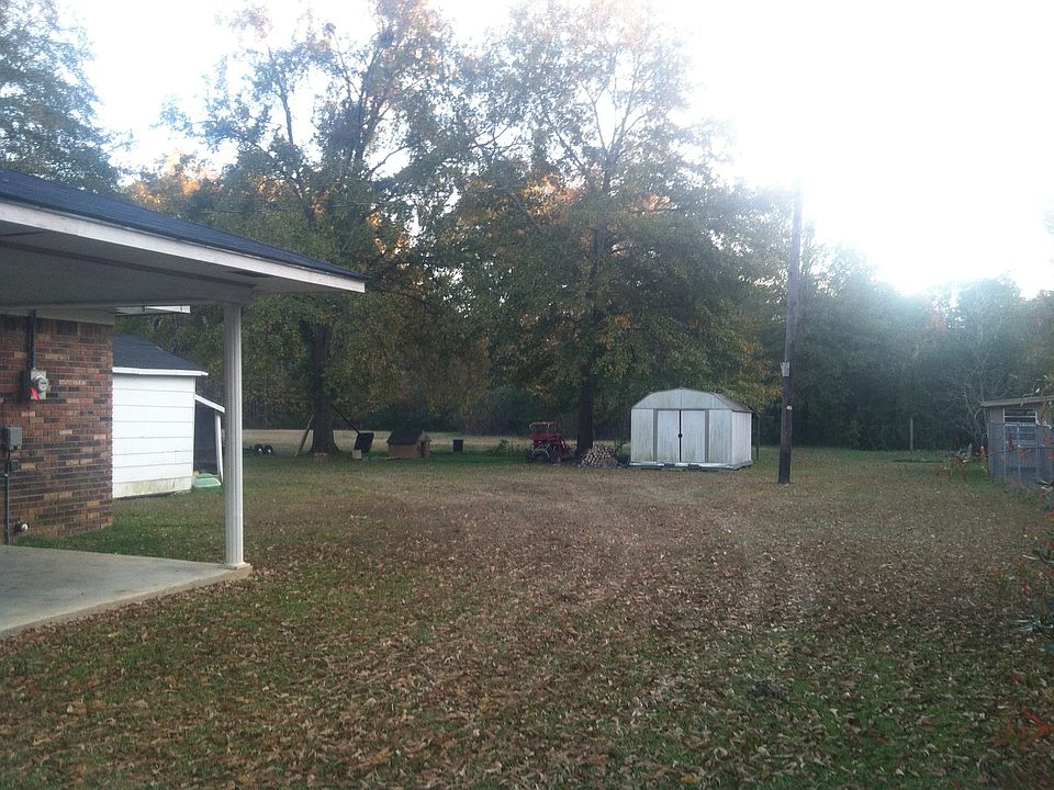 2nd image of 40 Eastside Cir