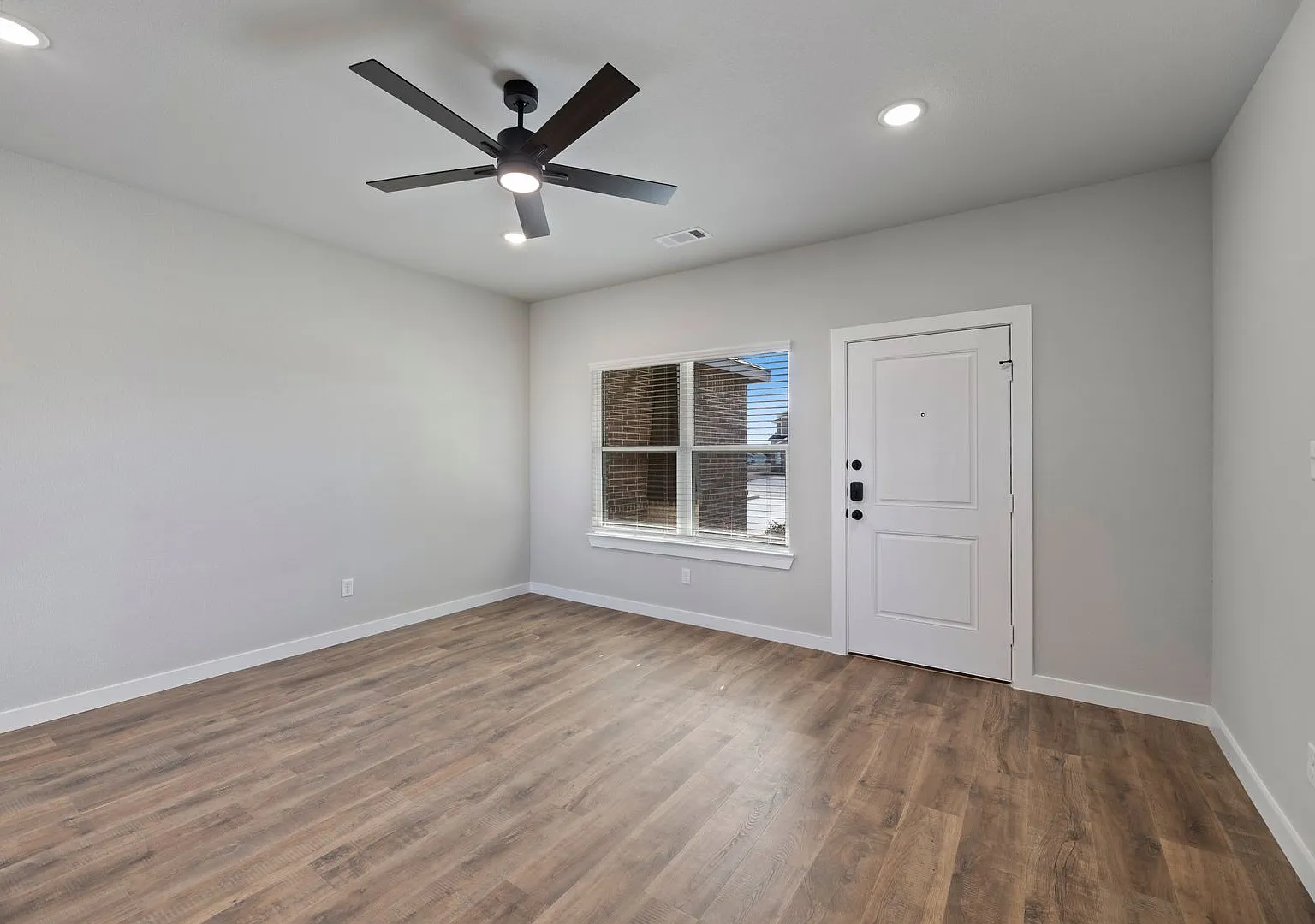 Available Now! Cul-de-Sac Triplex Lot Located On 1-Acre In Midlothian, Tx! — Photo 4