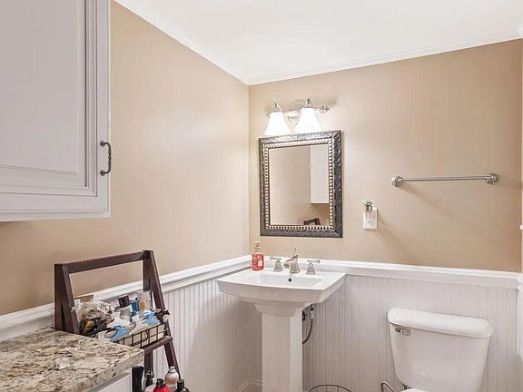 4th image of 507 N Haven Ln