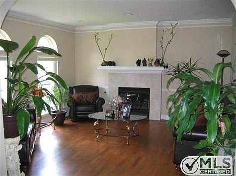 2nd image of 9161 Shoal Creek Dr #6