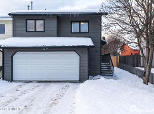 3530 Nebula Cir, Anchorage, AK 99517