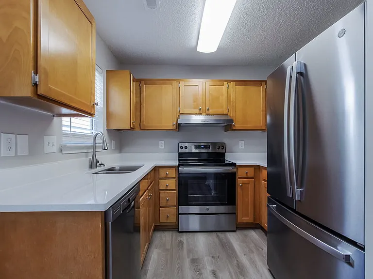 328 Amir Cir — Photo 9