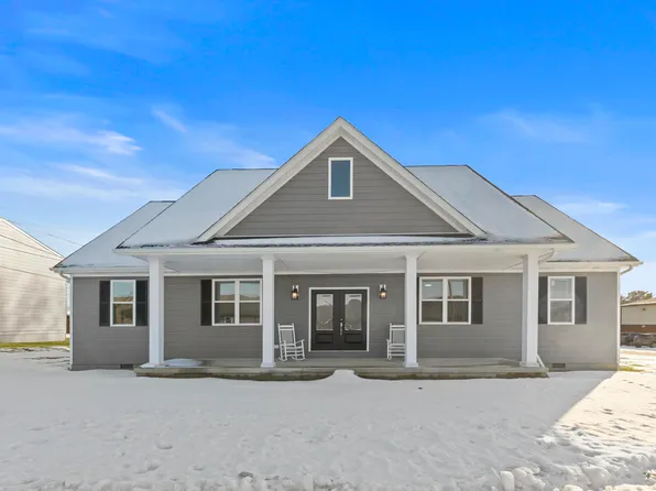 101 Auburn Ave, South Point, OH 45680