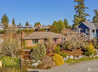 10680 Marine View Dr SW, Seattle, WA 98146