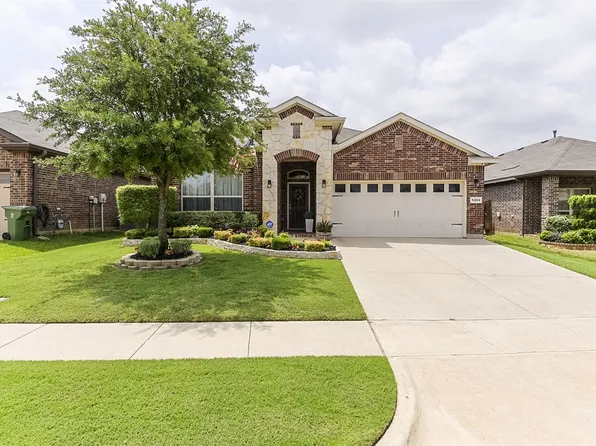 5202 Walsh Dr, Arlington, TX 76001