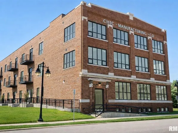 1001 SW Adams St #207, Peoria, IL 61602