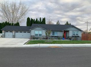 6300 W Acre Ln, Yakima, WA 98903